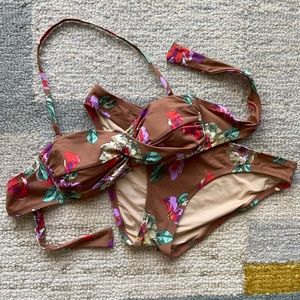 UNTIL 6/20! J.Crew Beach Plum Floral Bikini Set